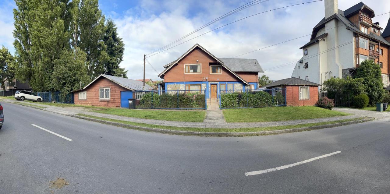 Hostal Das Hause Puerto Varas Exteriör bild